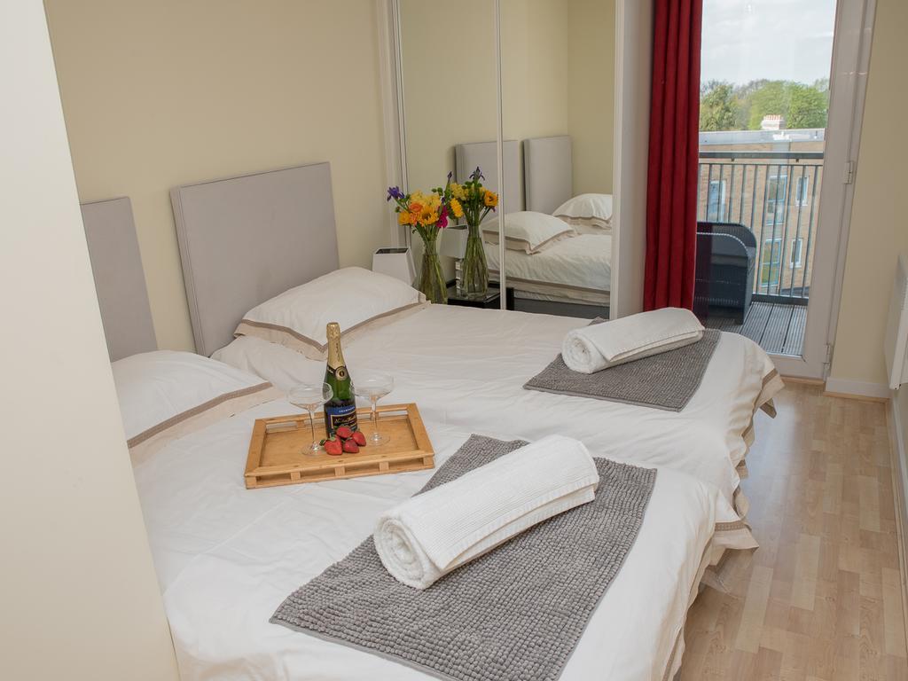 Botanica Apartment Кеймбридж Екстериор снимка