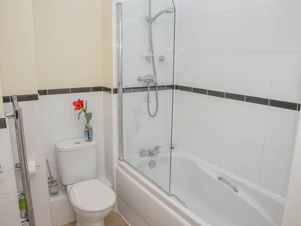 Botanica Apartment Кеймбридж Екстериор снимка