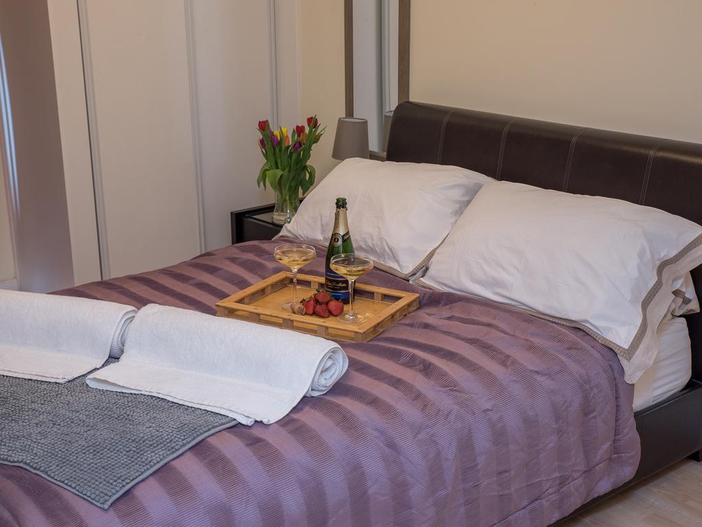 Botanica Apartment Кеймбридж Екстериор снимка